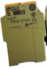 NEW Pilz 775695 PNOZ 1 Safety Relay UPS Shipping