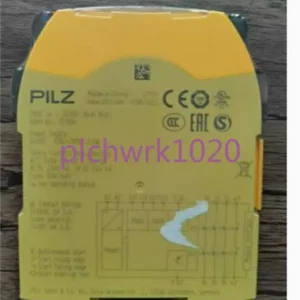 1PCS NEW IN BOX PILZ Safety relay PNOZ S4  751104